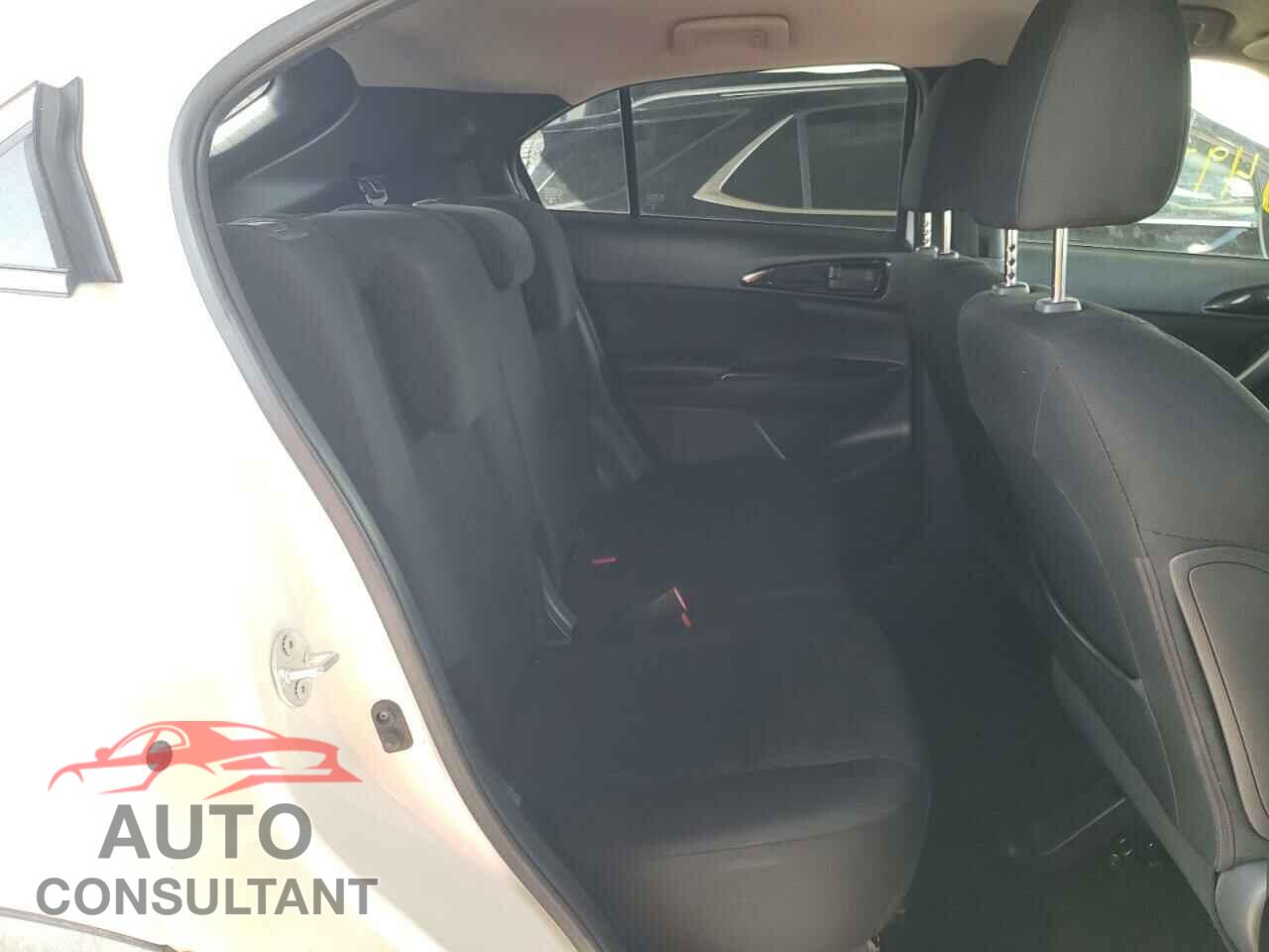 MITSUBISHI ECLIPSE 2019 - JA4AT4AA2KZ021936