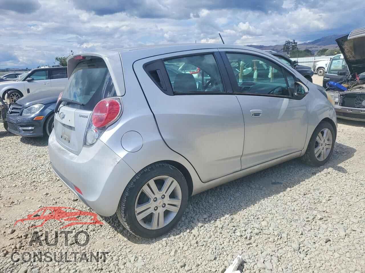 CHEVROLET SPARK 2014 - KL8CD6S90EC587380