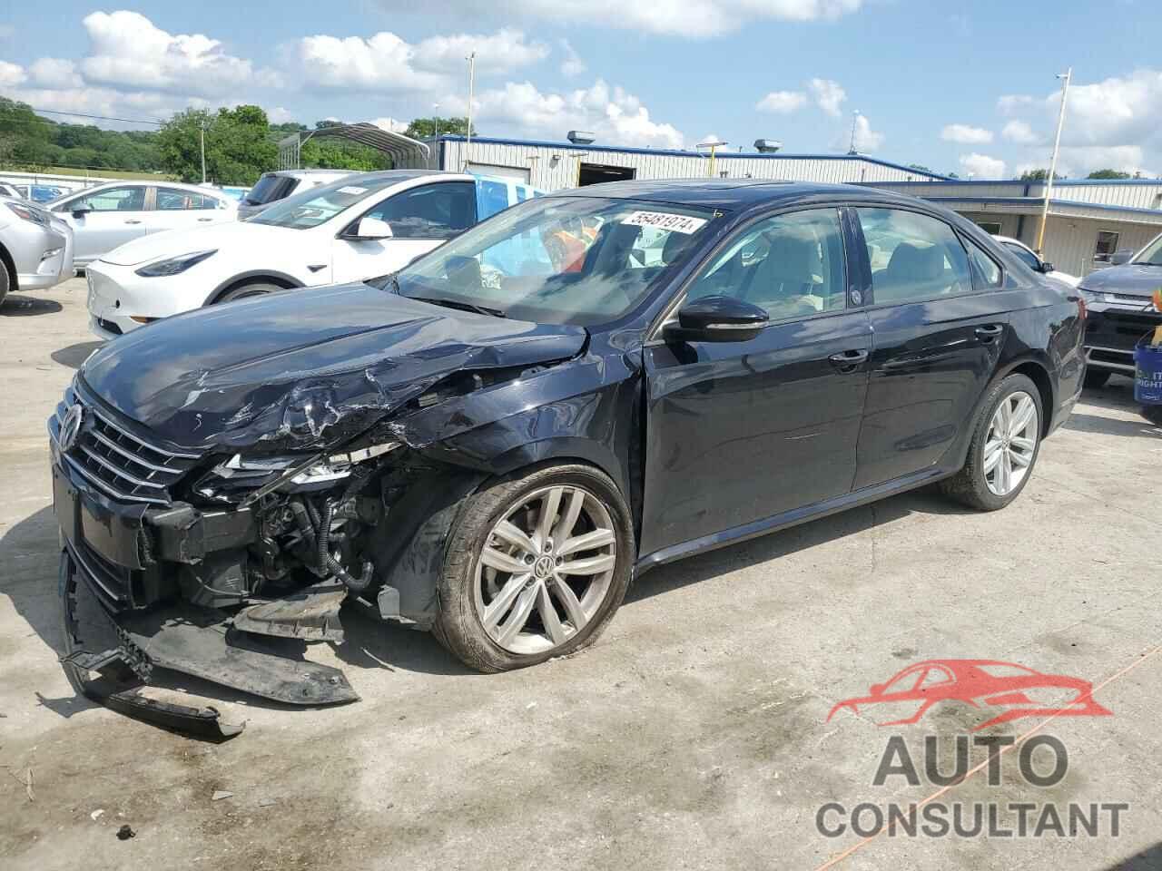 VOLKSWAGEN PASSAT 2019 - 1VWLA7A35KC010047