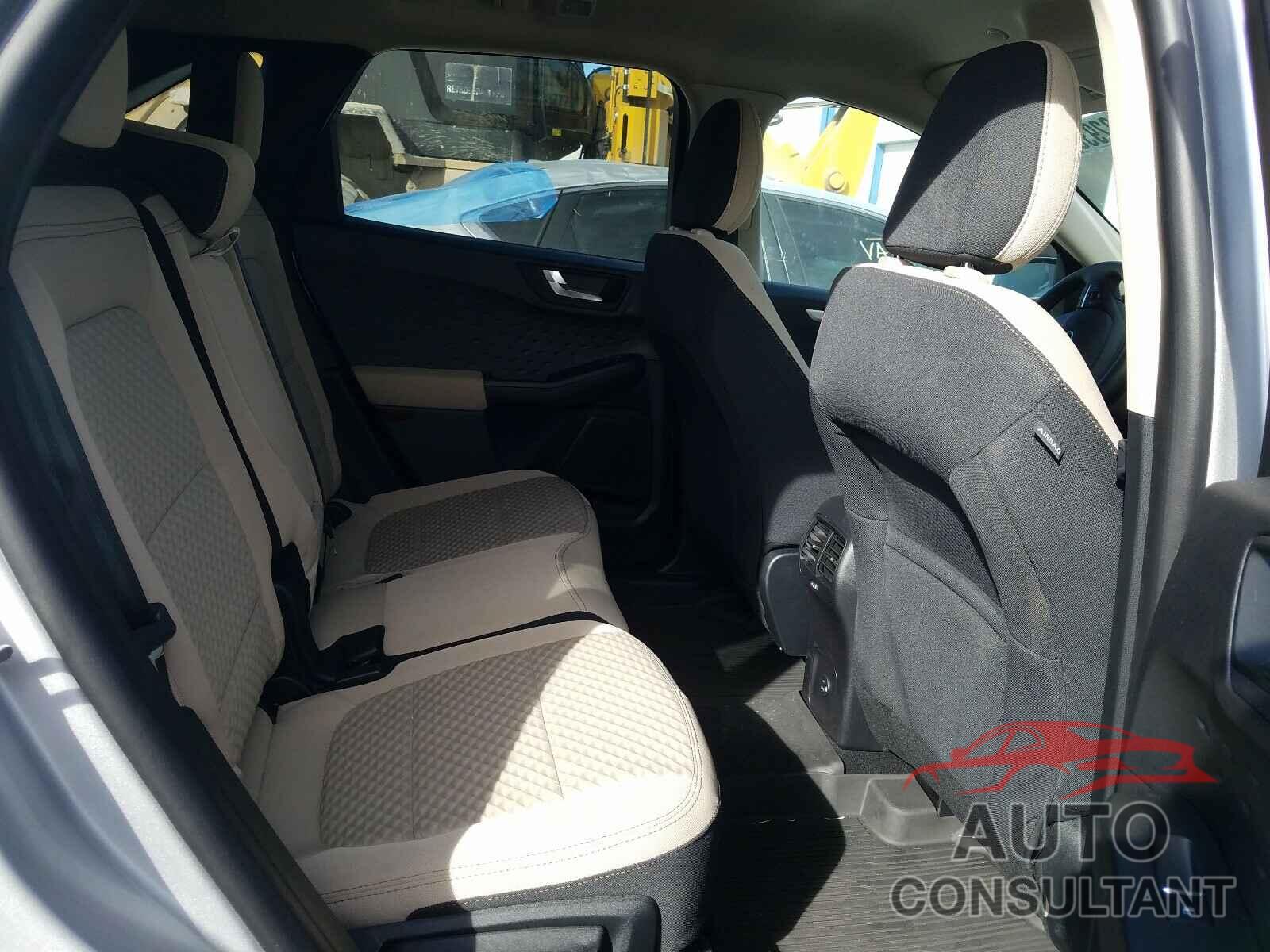 FORD ESCAPE 2020 - 1FMCU0BZ5LUB44469