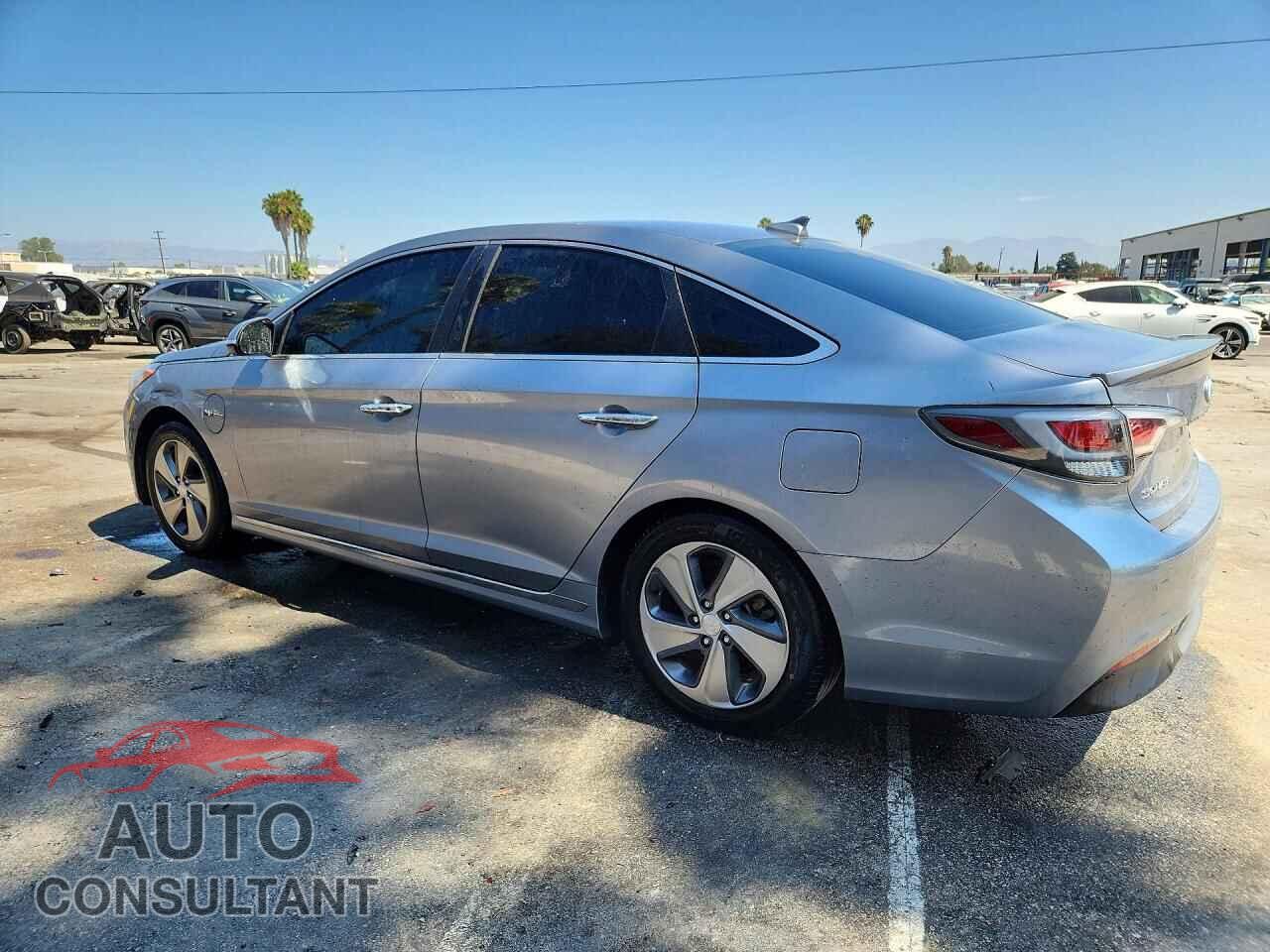 HYUNDAI SONATA 2017 - KMHE54L2XHA044522