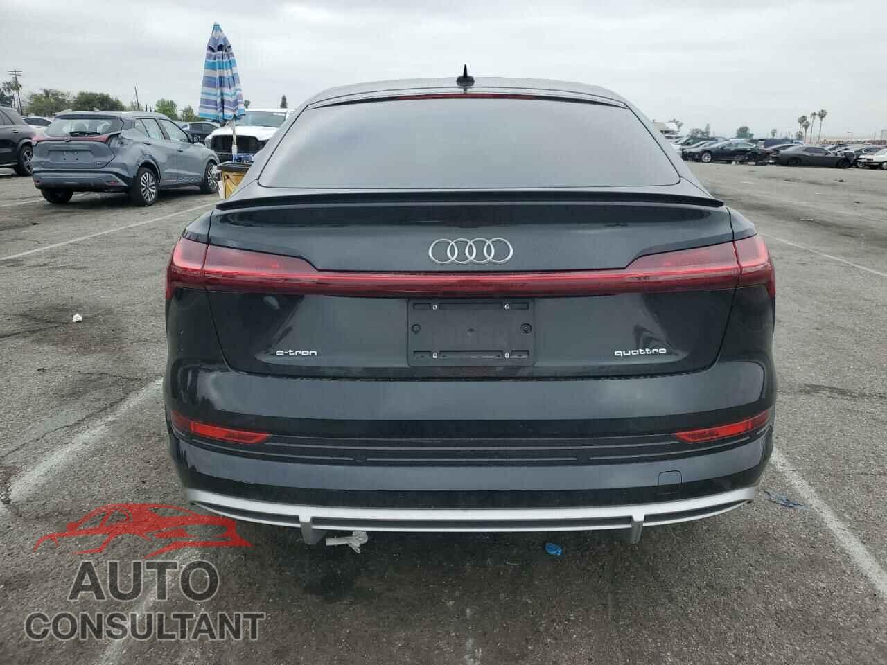 AUDI E-TRON 2022 - WA12AAGE7NB032155
