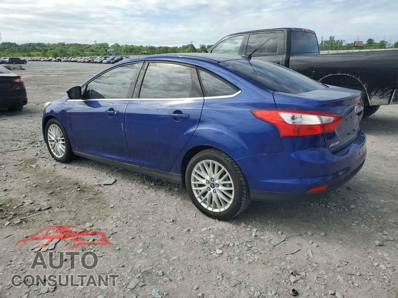 FORD FOCUS 2012 - 1FAHP3H24CL384699