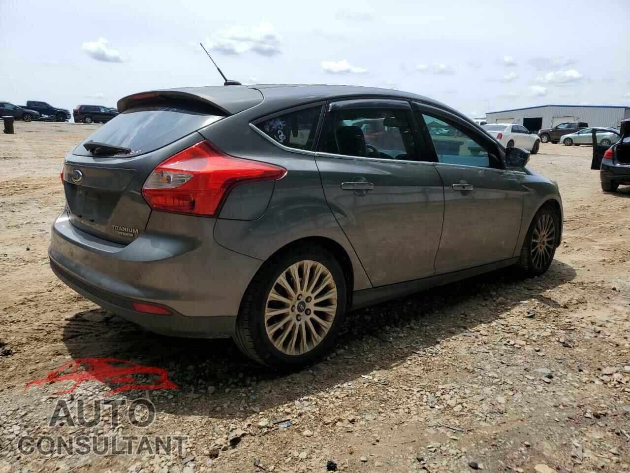 FORD FOCUS 2012 - 1FAHP3N28CL366162