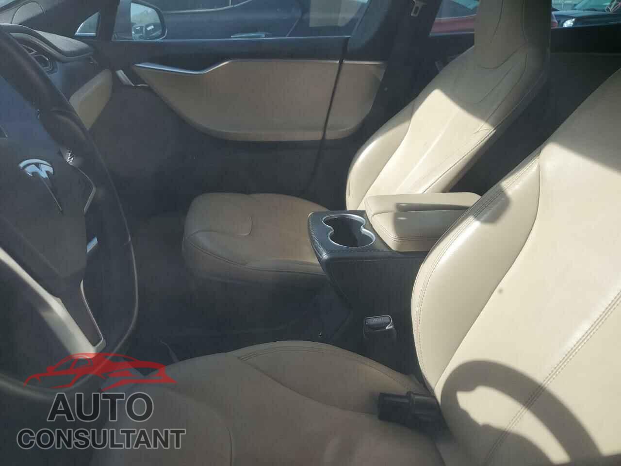 TESLA MODEL S 2015 - 5YJSA1H25FF088801