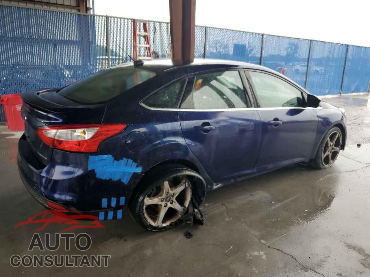 FORD FOCUS 2012 - 1FAHP3J25CL104699