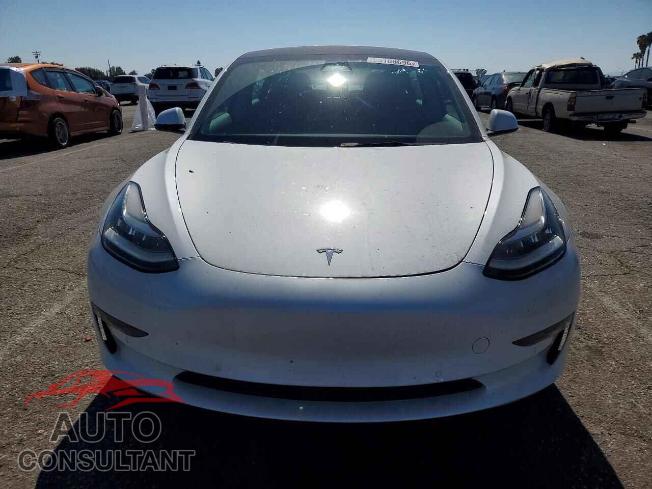 TESLA MODEL 3 2022 - 5YJ3E1EA6NF245903