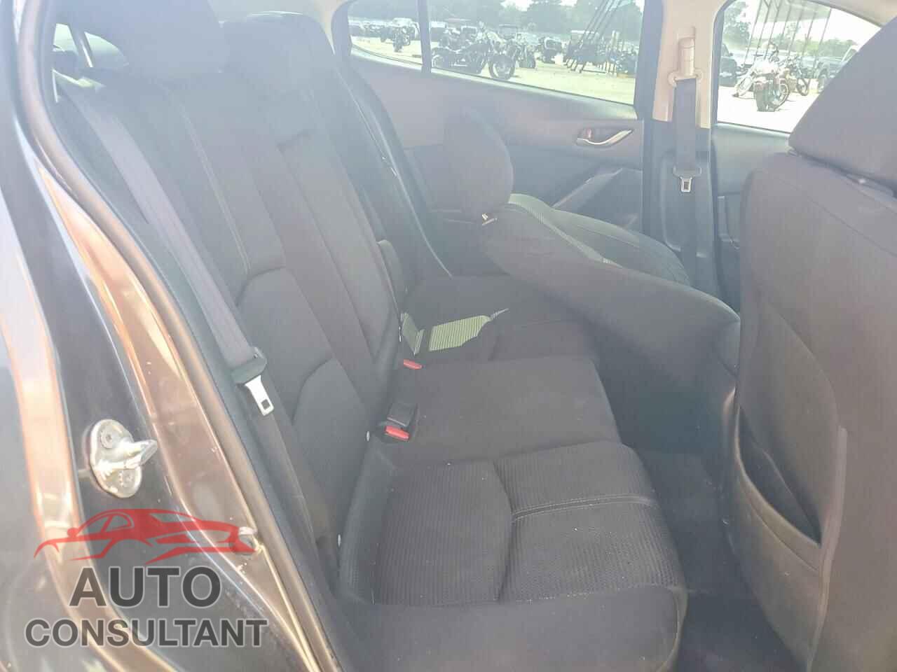 MAZDA 3 2017 - 3MZBN1U70HM120460