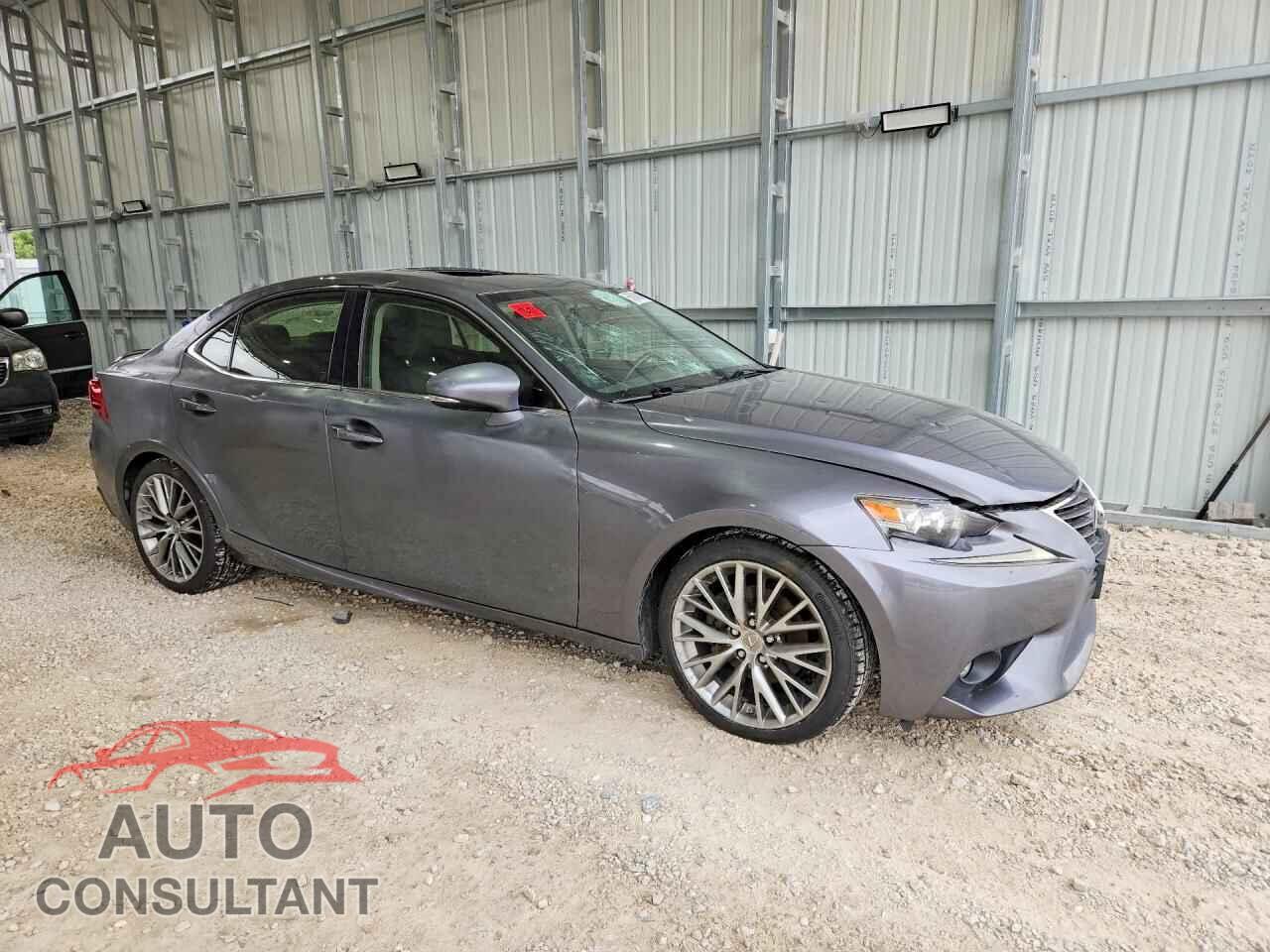 LEXUS IS 2015 - JTHCF1D26F5024021