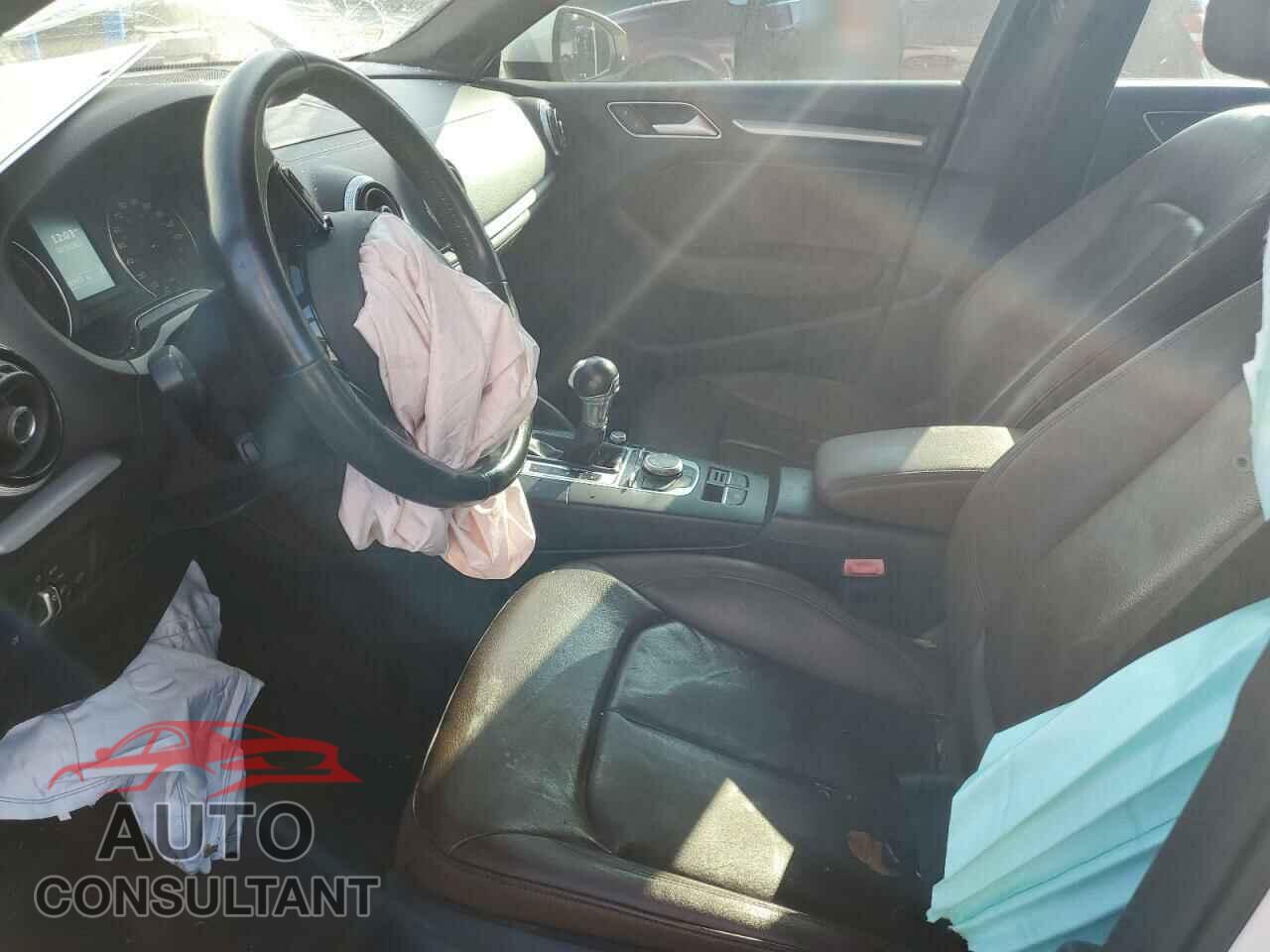 AUDI A3 2016 - WAUA7GFF9G1034167
