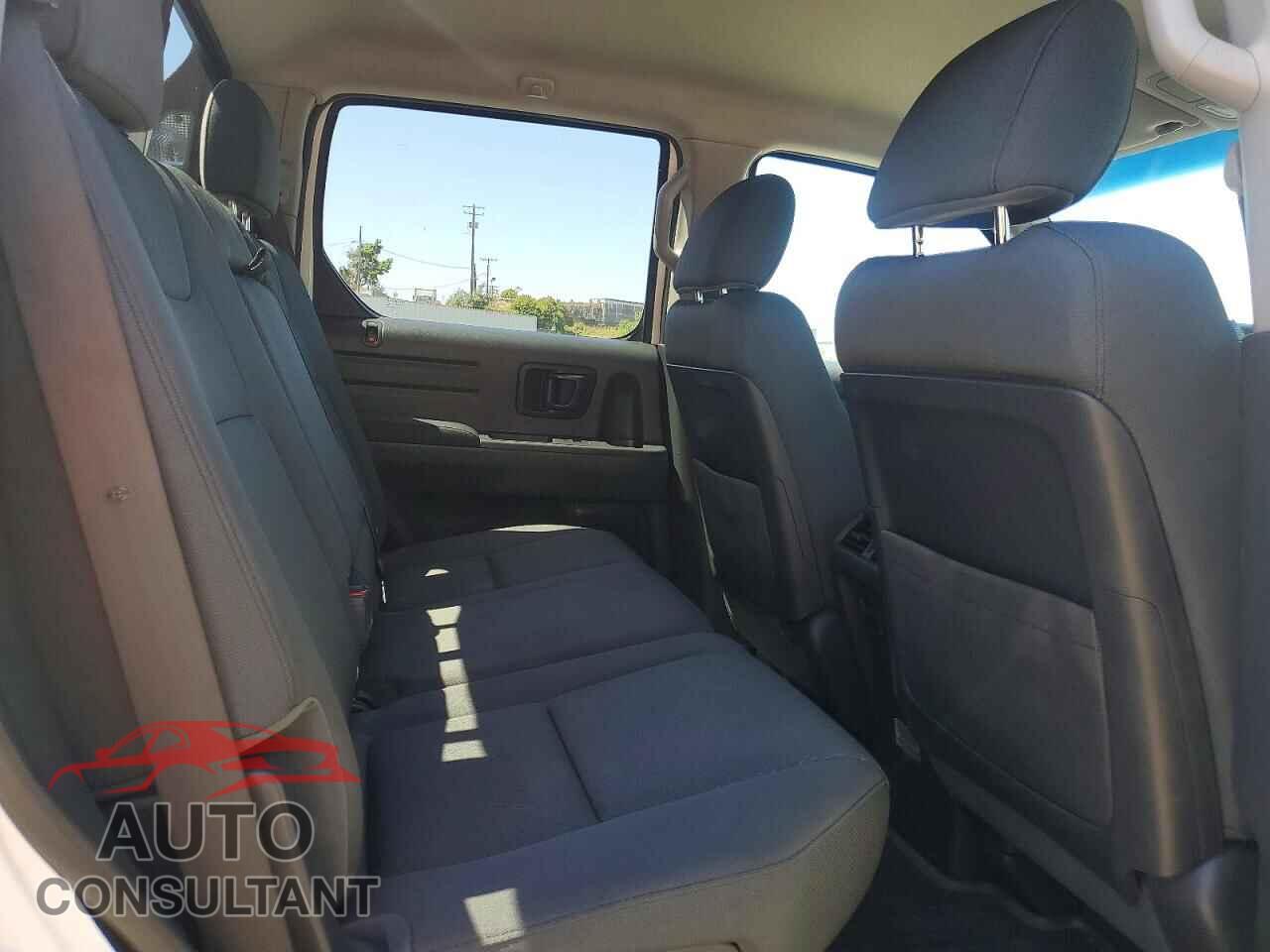 HONDA RIDGELINE 2013 - 5FPYK1F72DB010471