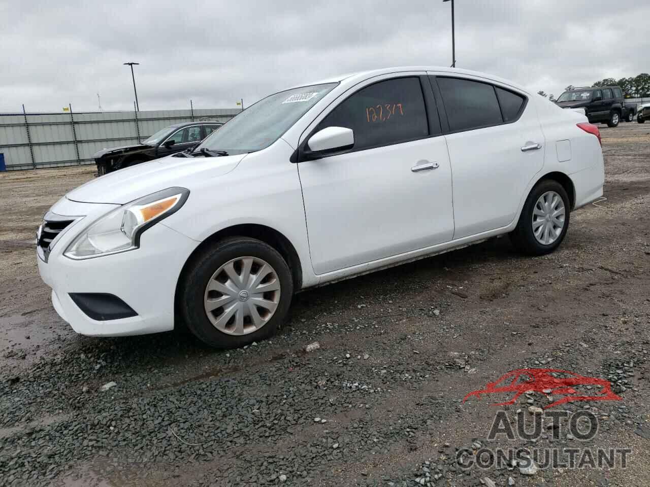 NISSAN VERSA 2018 - 3N1CN7APXJK411888