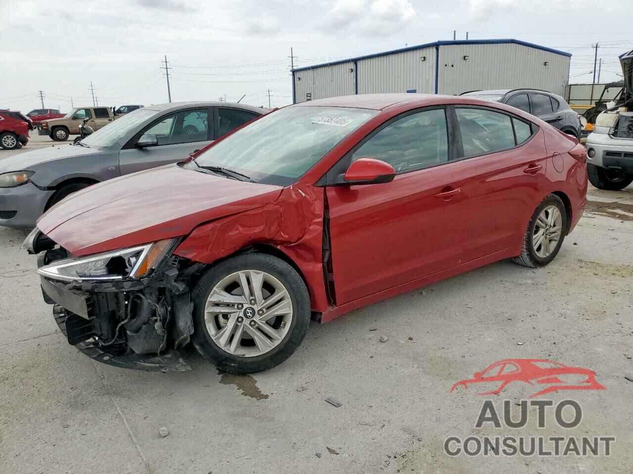 HYUNDAI ELANTRA 2019 - KMHD84LF4KU737808