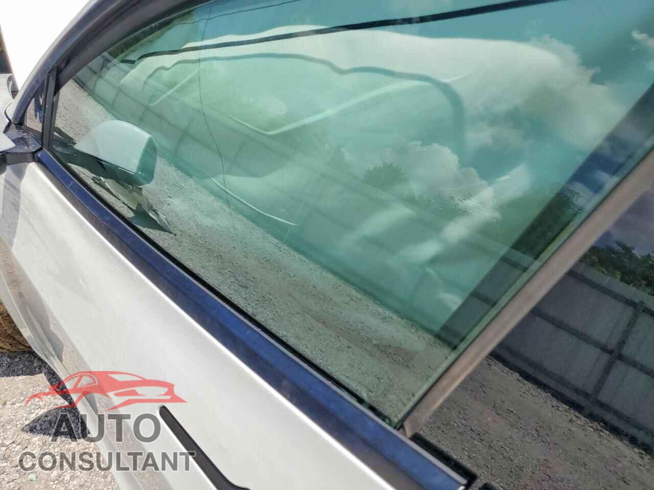TESLA MODEL 3 2023 - 5YJ3E1EA8PF666704
