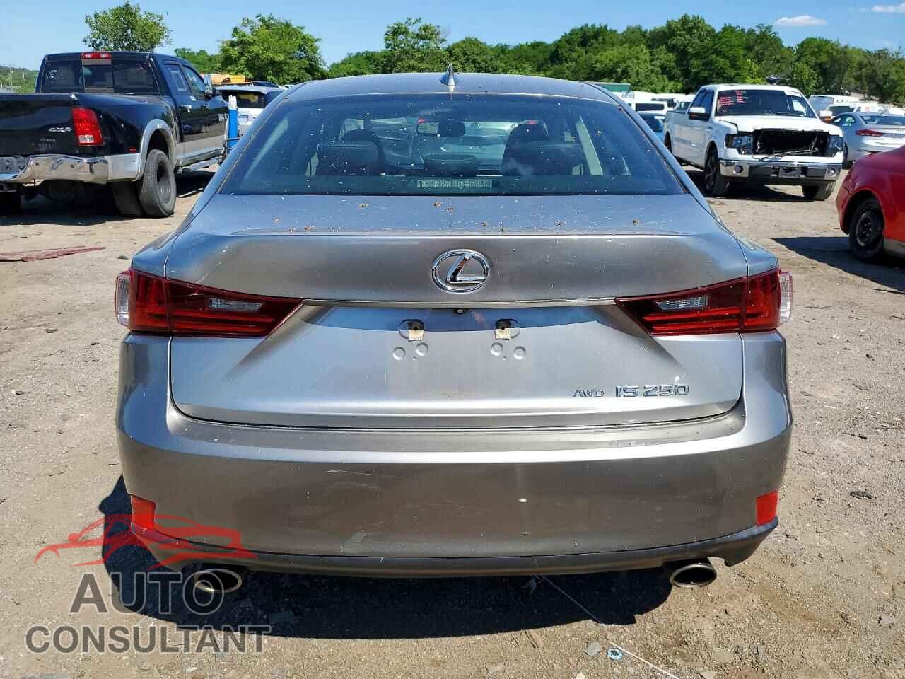 LEXUS IS 2015 - JTHCF1D28F5018236