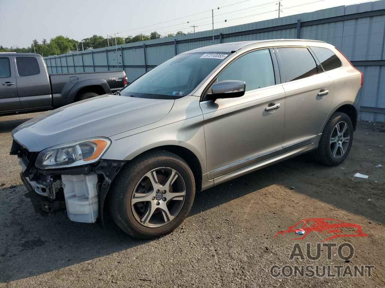 VOLVO XC60 2015 - YV4902RCXF2590931