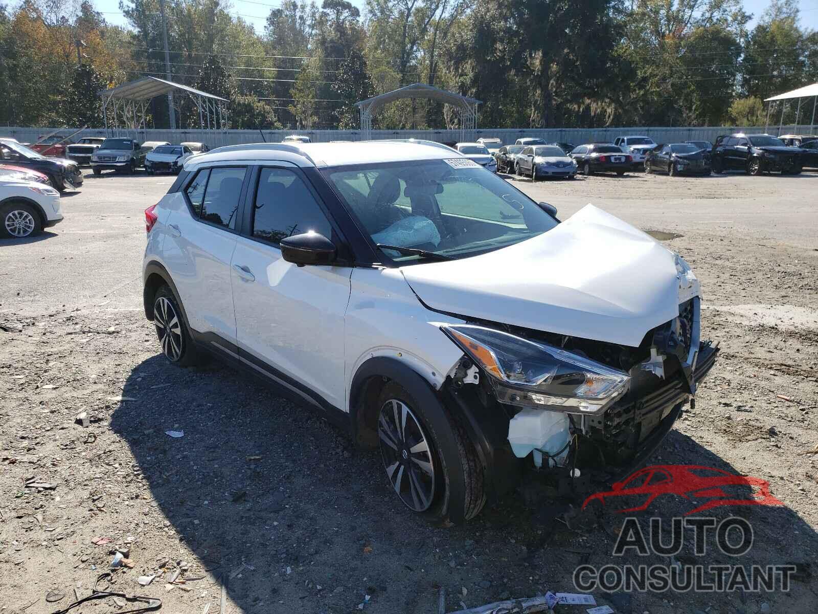 NISSAN KICKS 2019 - 3N1CP5CU0KL557939