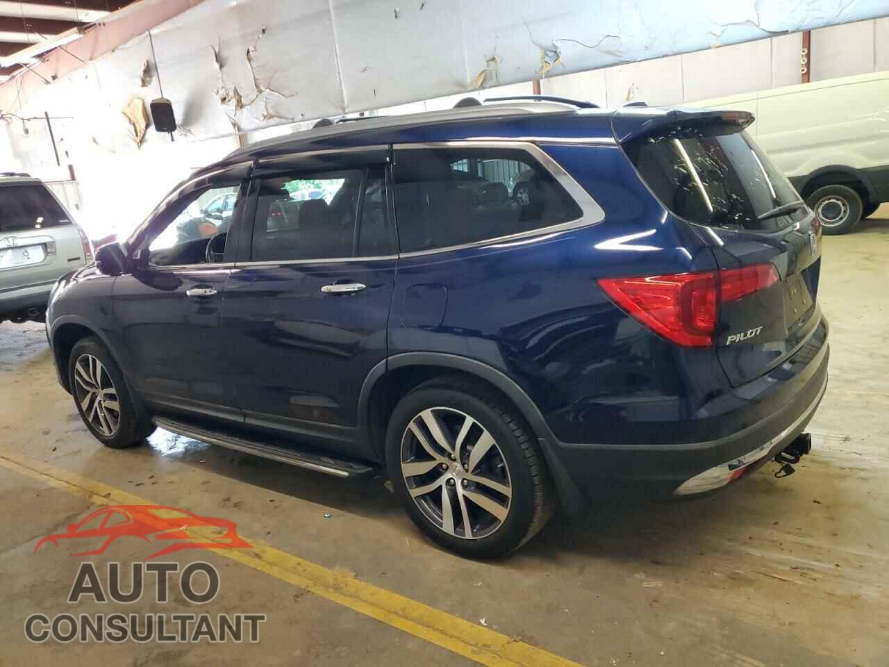 HONDA PILOT 2017 - 5FNYF6H06HB092205
