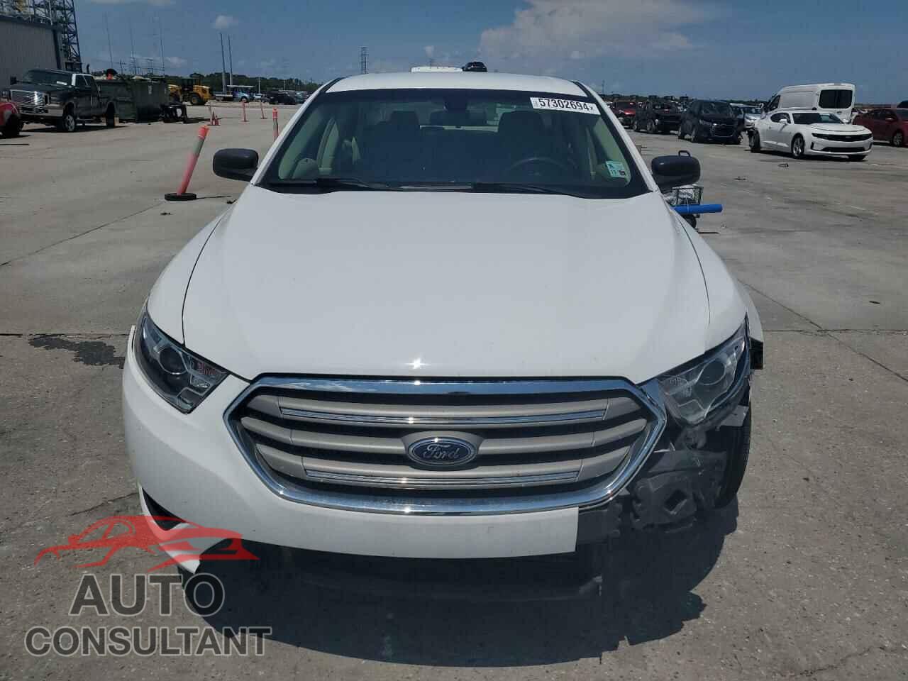 FORD TAURUS 2016 - 1FAHP2D85GG132902