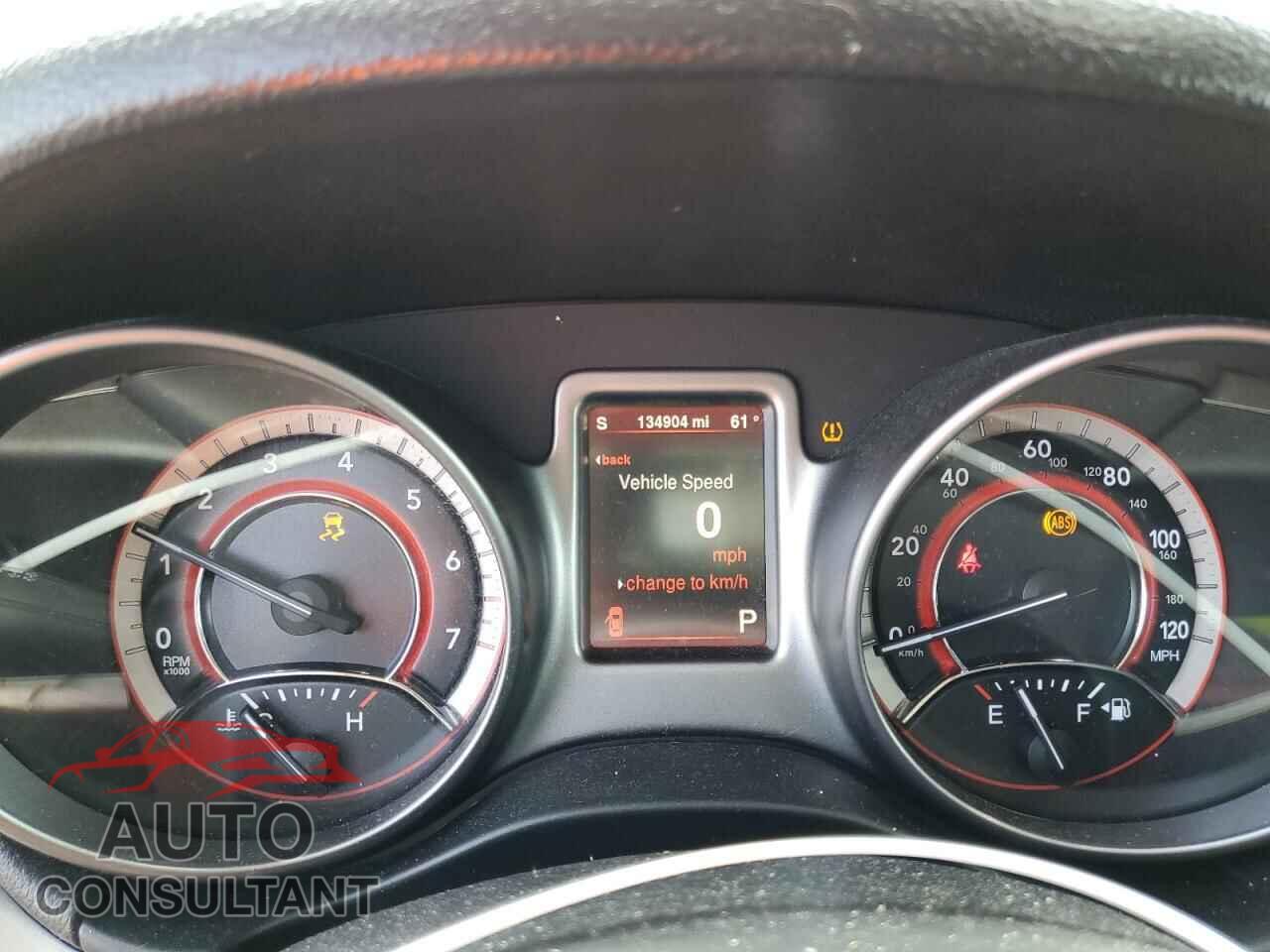 DODGE JOURNEY 2015 - 3C4PDCGG7FT752846