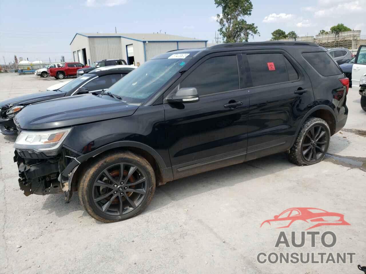 FORD EXPLORER 2017 - 1FM5K7D88HGA21928