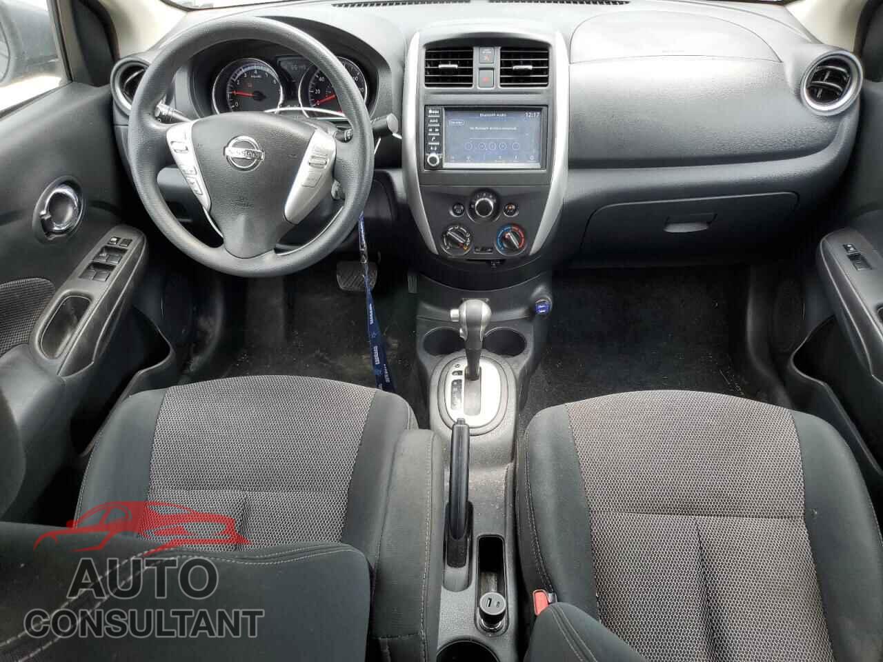 NISSAN VERSA 2019 - 3N1CN7AP3KL802490