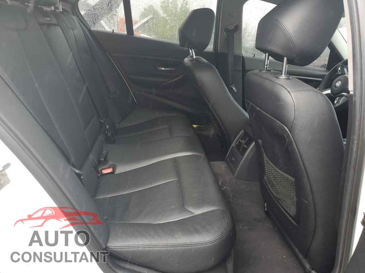 BMW 3 SERIES 2013 - WBA3C1C58DF434944