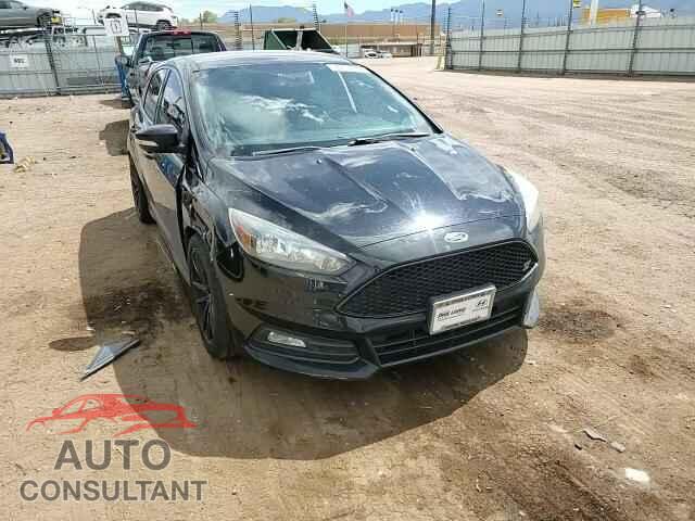 FORD FOCUS 2017 - 1FADP3L98HL348024
