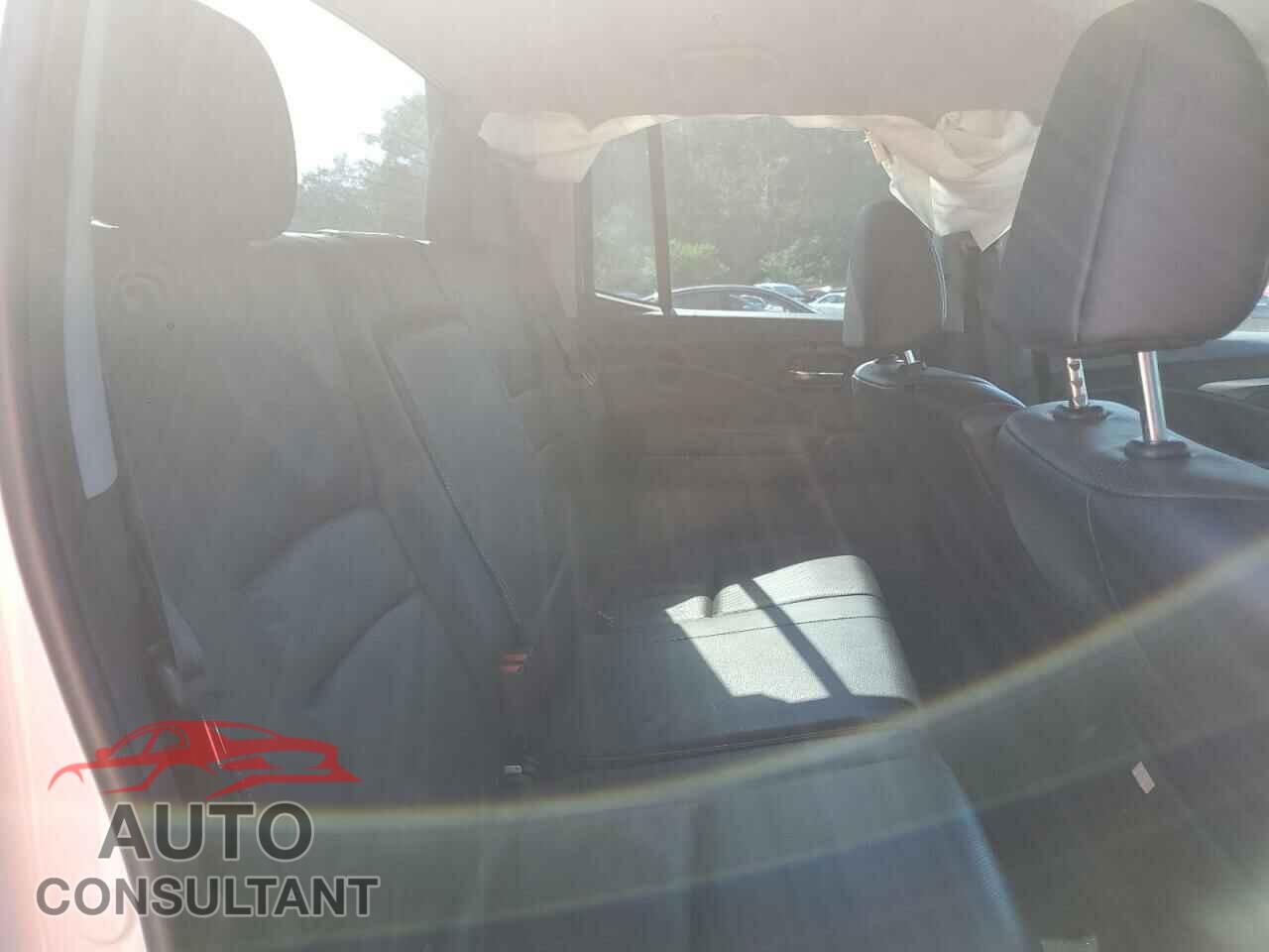 HONDA RIDGELINE 2017 - 5FPYK2F57HB009956