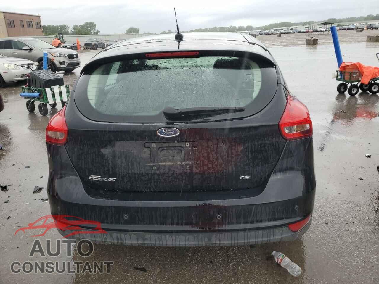 FORD FOCUS 2016 - 1FADP3K21GL326059