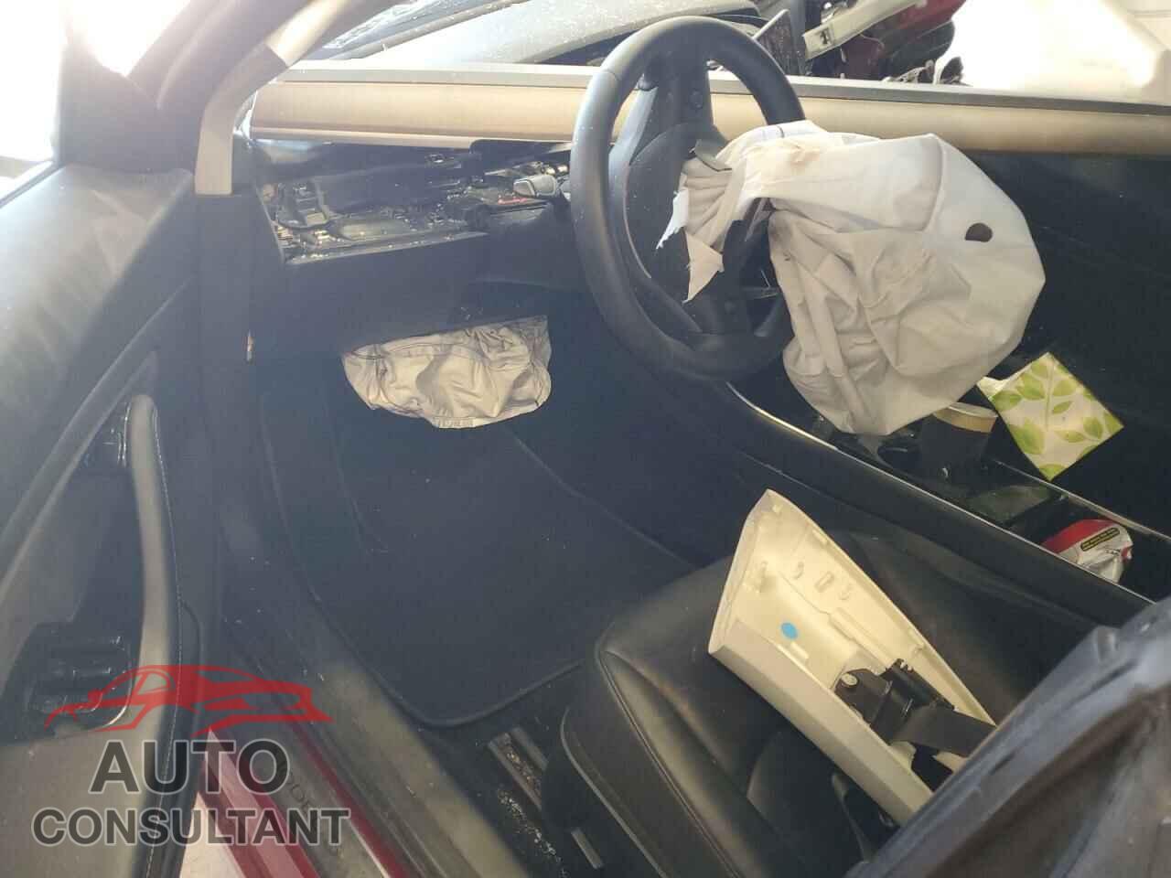 TESLA MODEL 3 2020 - 5YJ3E1EB5LF620332
