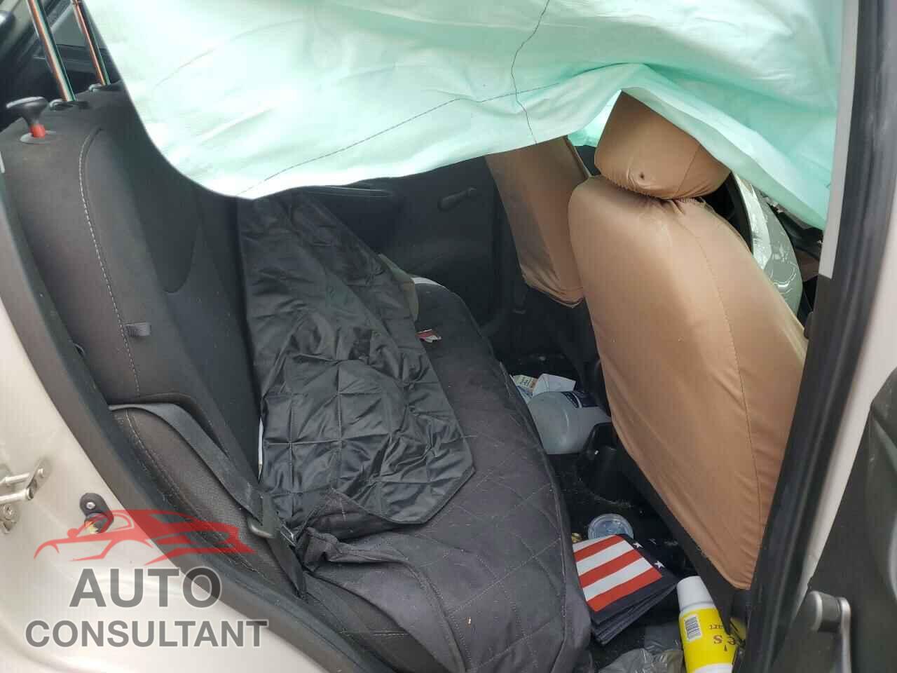 CHEVROLET SPARK 2019 - KL8CB6SA8KC701847