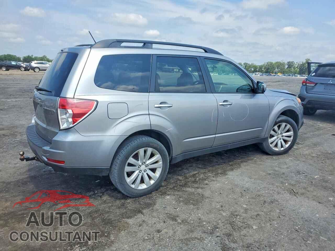 SUBARU FORESTER 2011 - JF2SHBDC2BH772300
