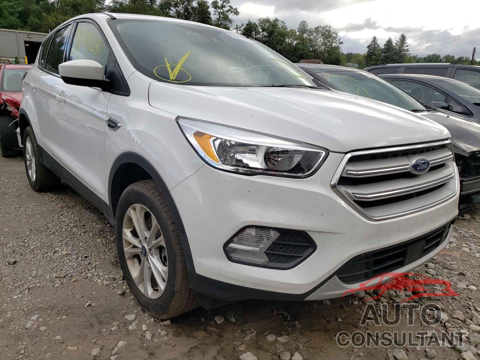 FORD ESCAPE 2019 - 1FMCU9GD2KUB44204