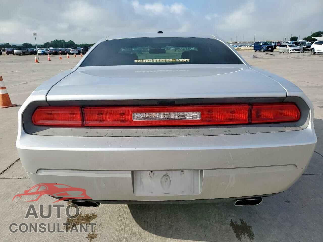 DODGE CHALLENGER 2012 - 2C3CDYAGXCH124857