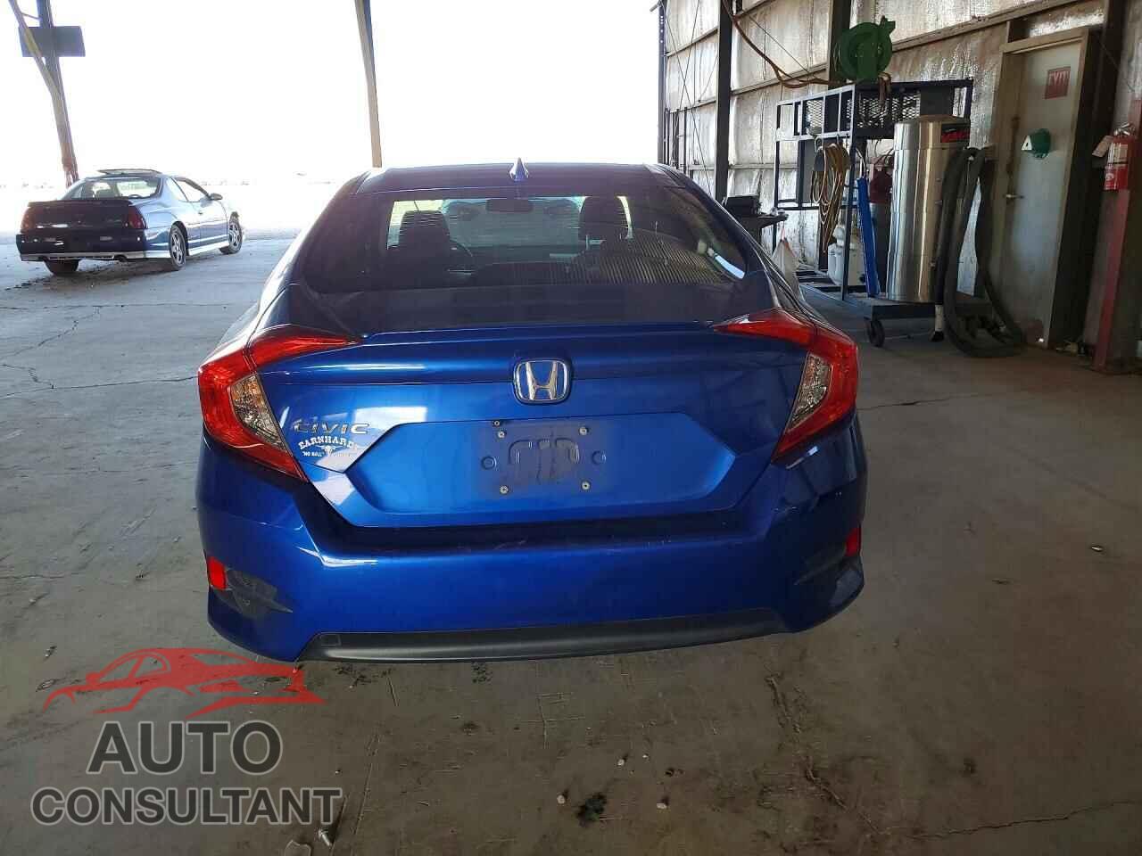 HONDA CIVIC 2018 - JHMFC1F38JX035353