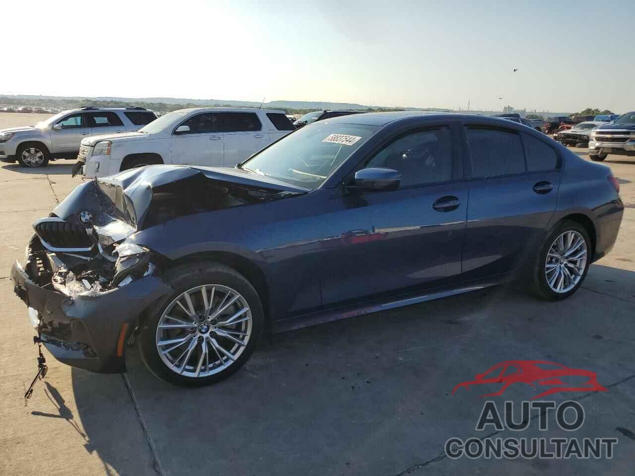 BMW 3 SERIES 2023 - 3MW69FF07P8D11657