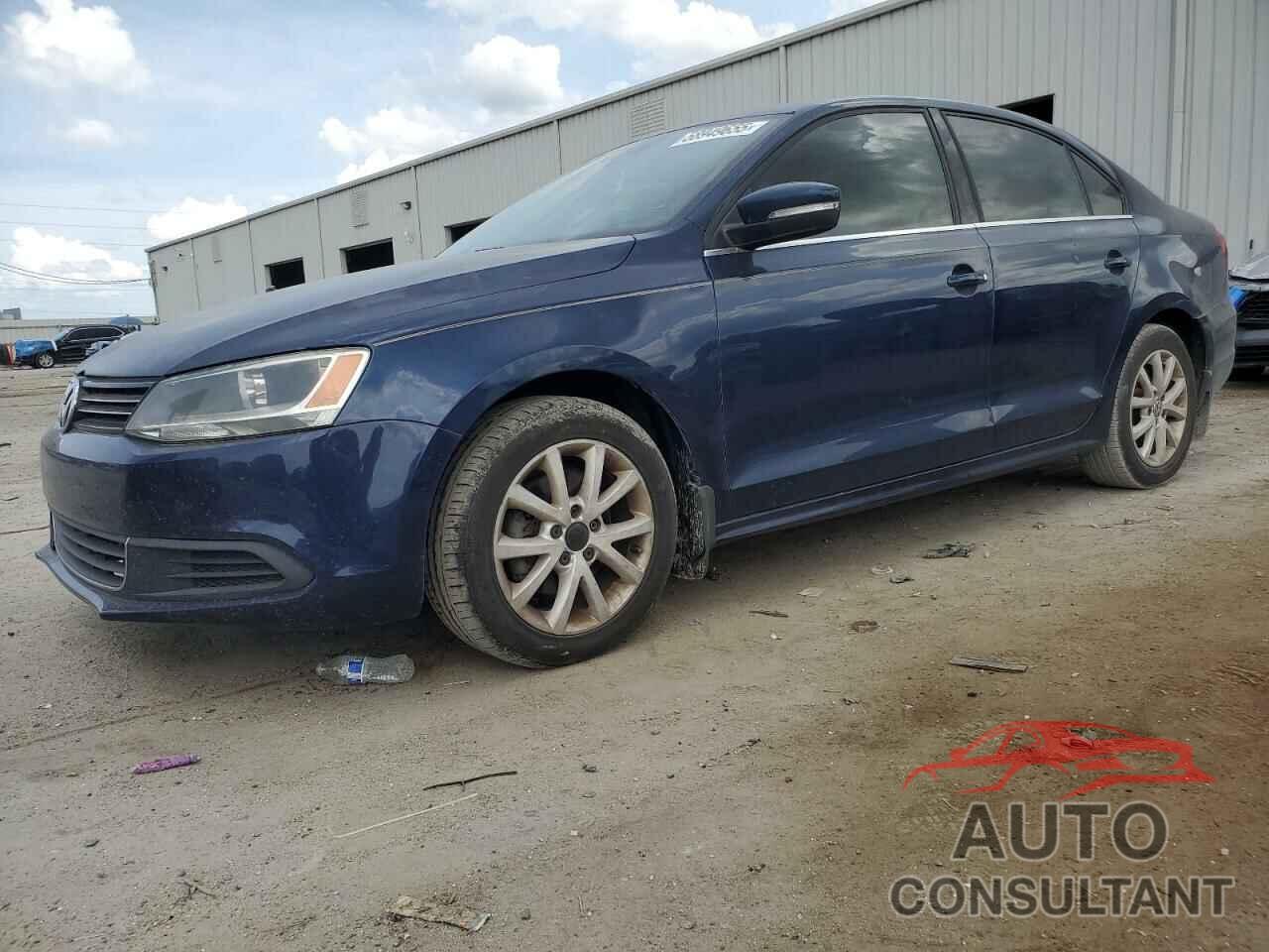 VOLKSWAGEN JETTA 2013 - 3VWBX7AJ8DM401543