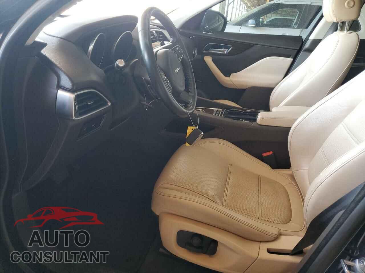 JAGUAR F-PACE 2017 - SADCK2BV4HA083194