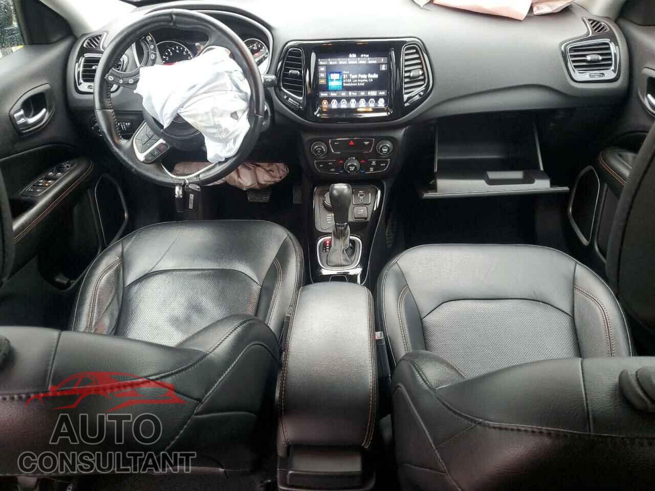 JEEP COMPASS 2019 - 3C4NJDCB6KT673968