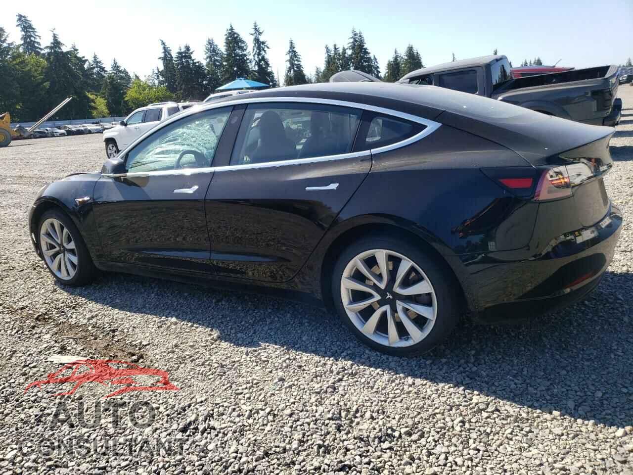 TESLA MODEL 3 2018 - 5YJ3E1EB5JF131832