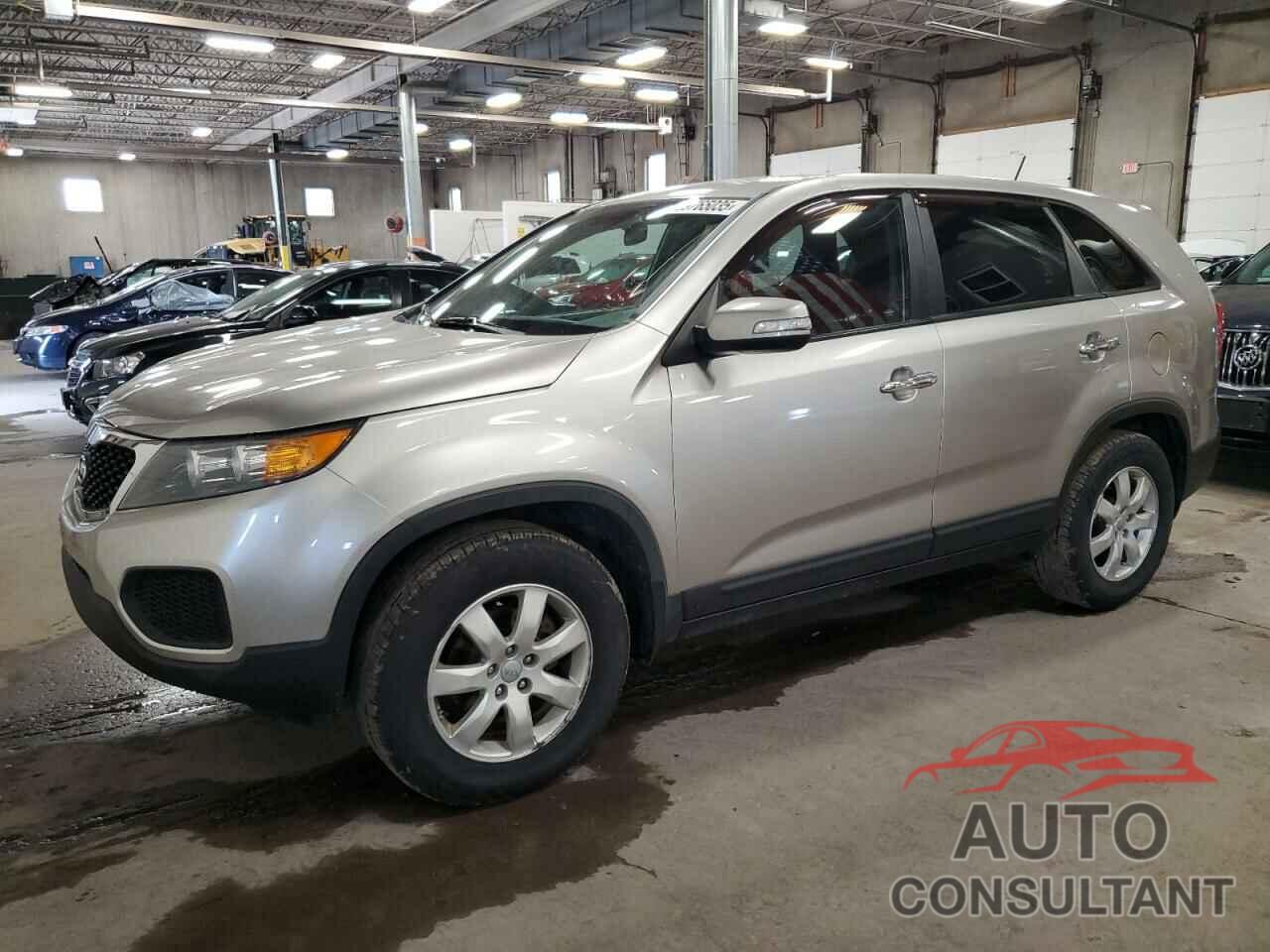 KIA SORENTO 2013 - 5XYKT3A1XDG327577