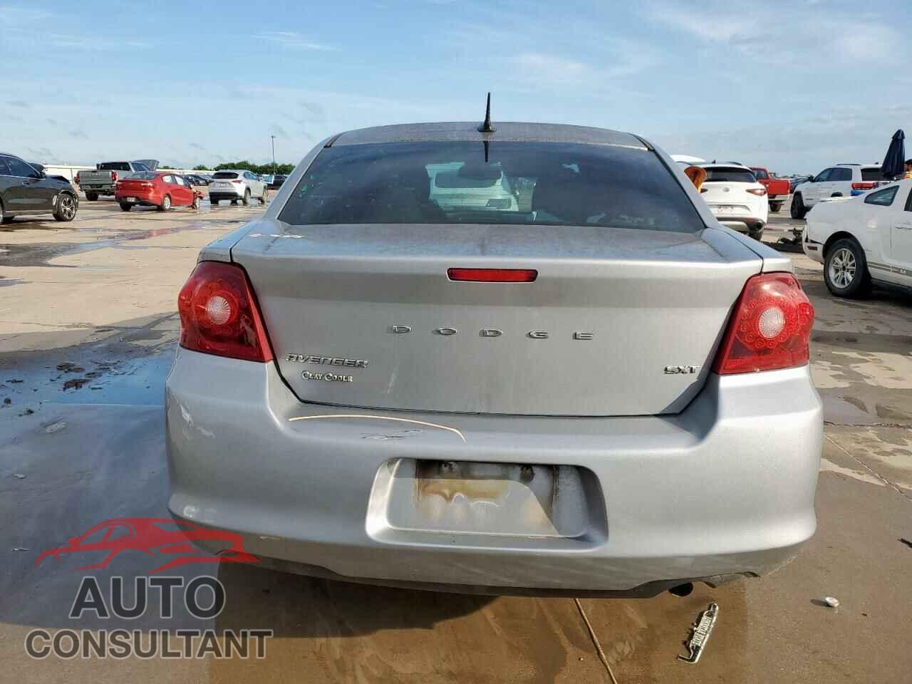 DODGE AVENGER 2013 - 1C3CDZCB9DN768107