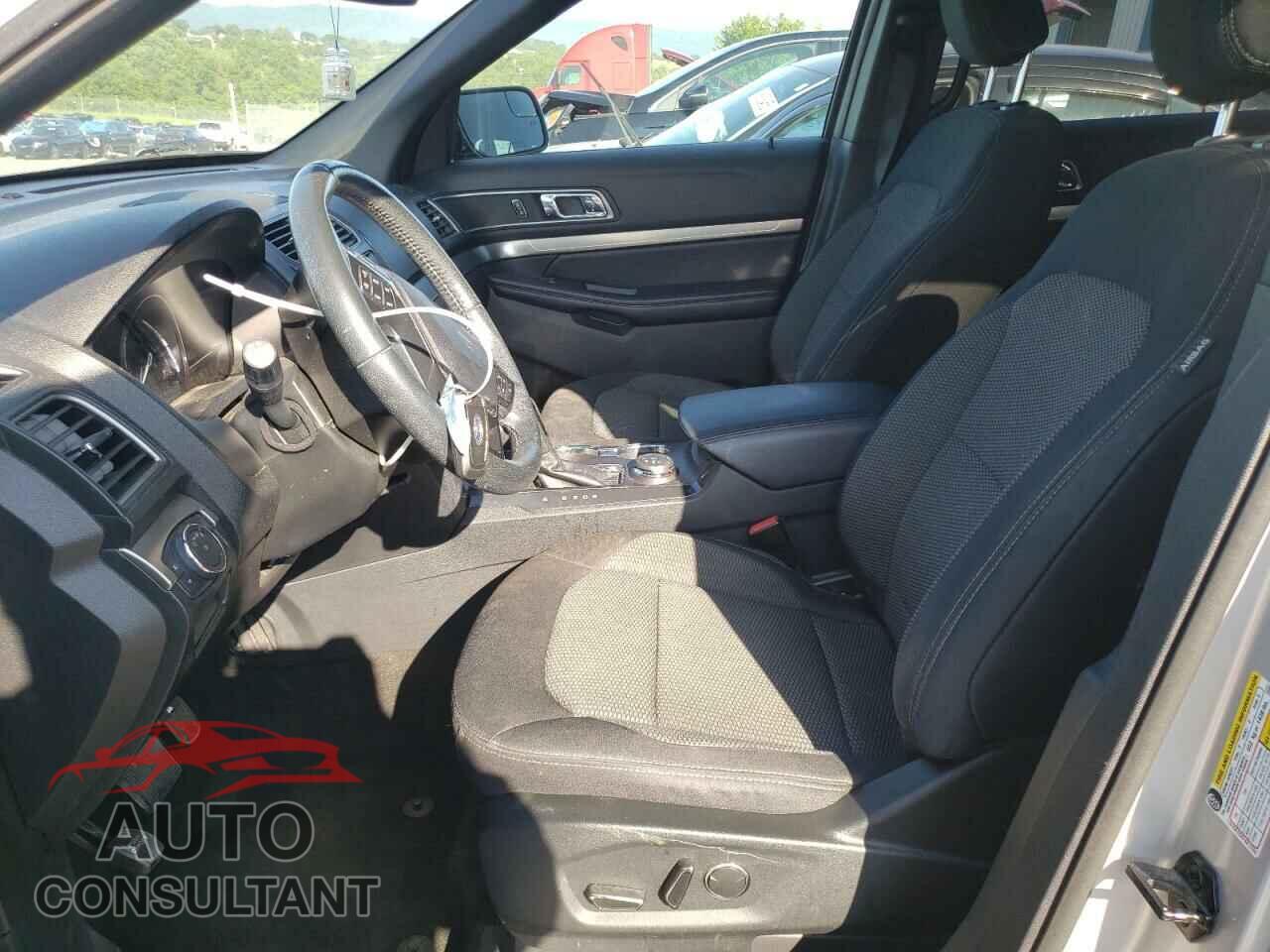 FORD EXPLORER 2018 - 1FM5K8D89JGC15038