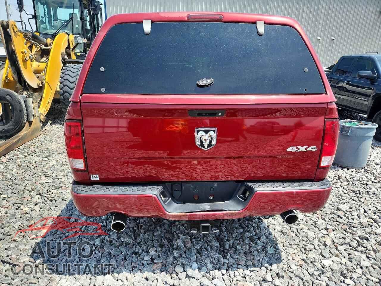 DODGE RAM 1500 2012 - 1C6RD7FT4CS238875