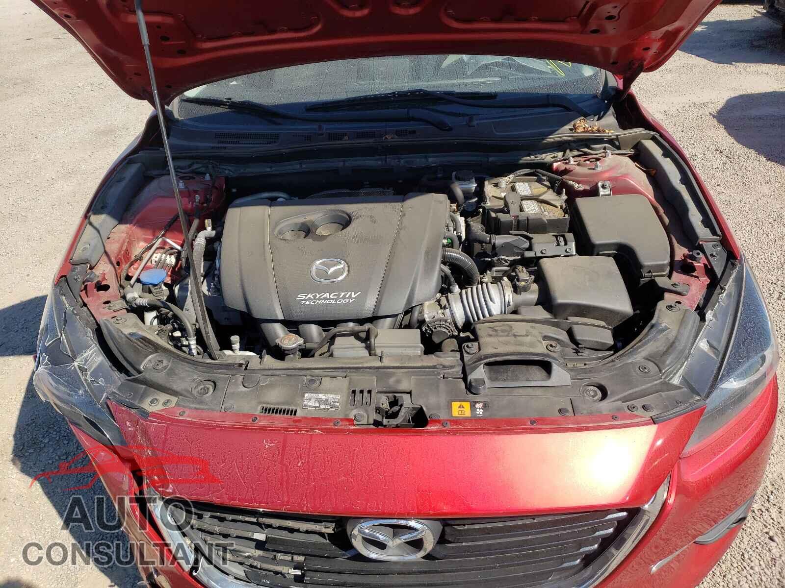 MAZDA 3 2017 - 3MZBN1W30HM132425