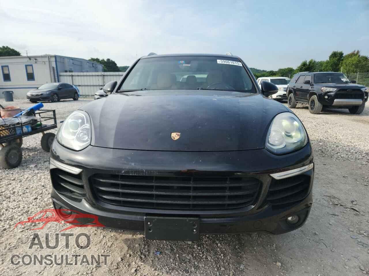 PORSCHE CAYENNE 2016 - WP1AB2A2XGLA94535
