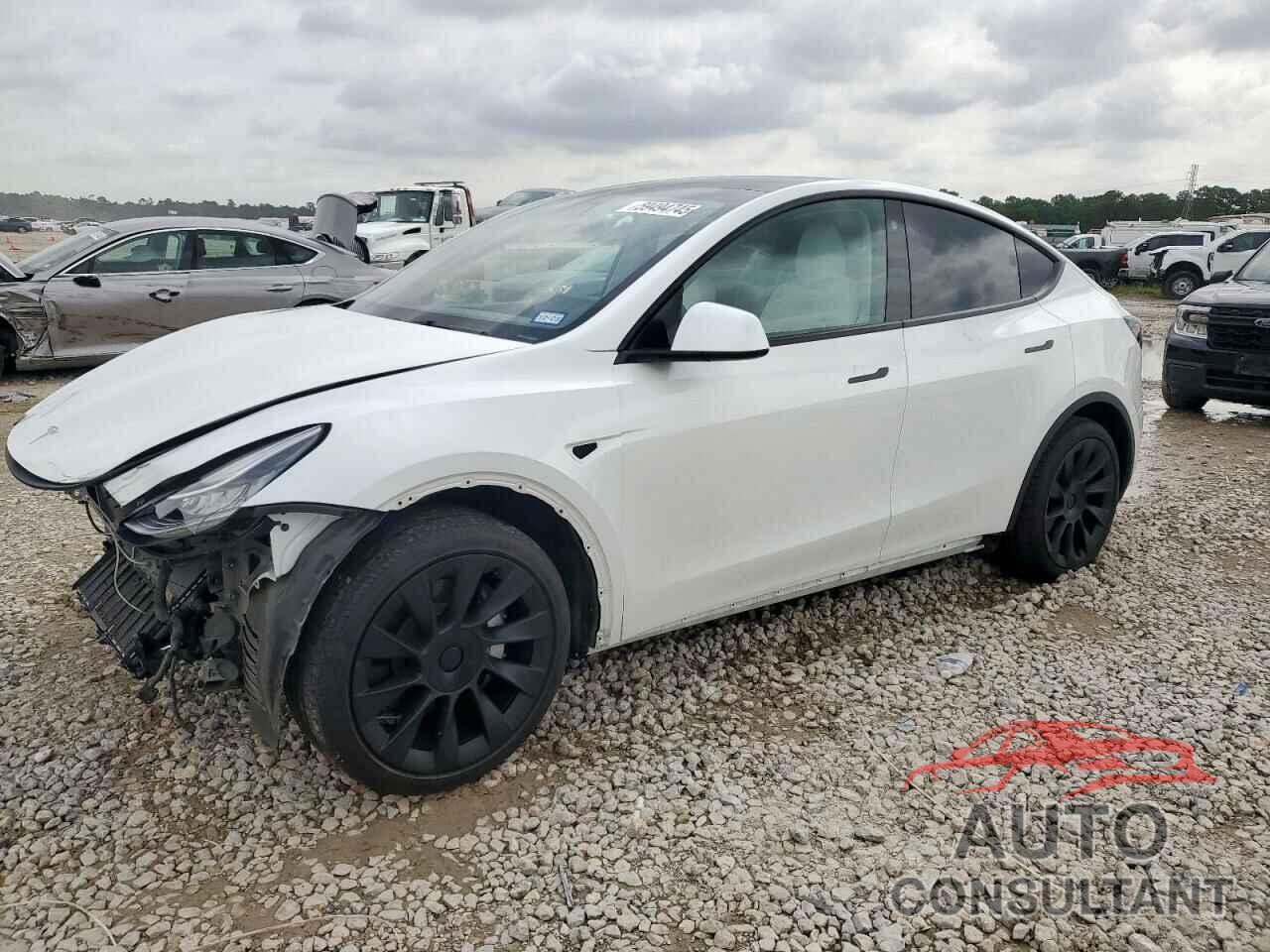 TESLA MODEL Y 2022 - 7SAYGDEE2NF330311