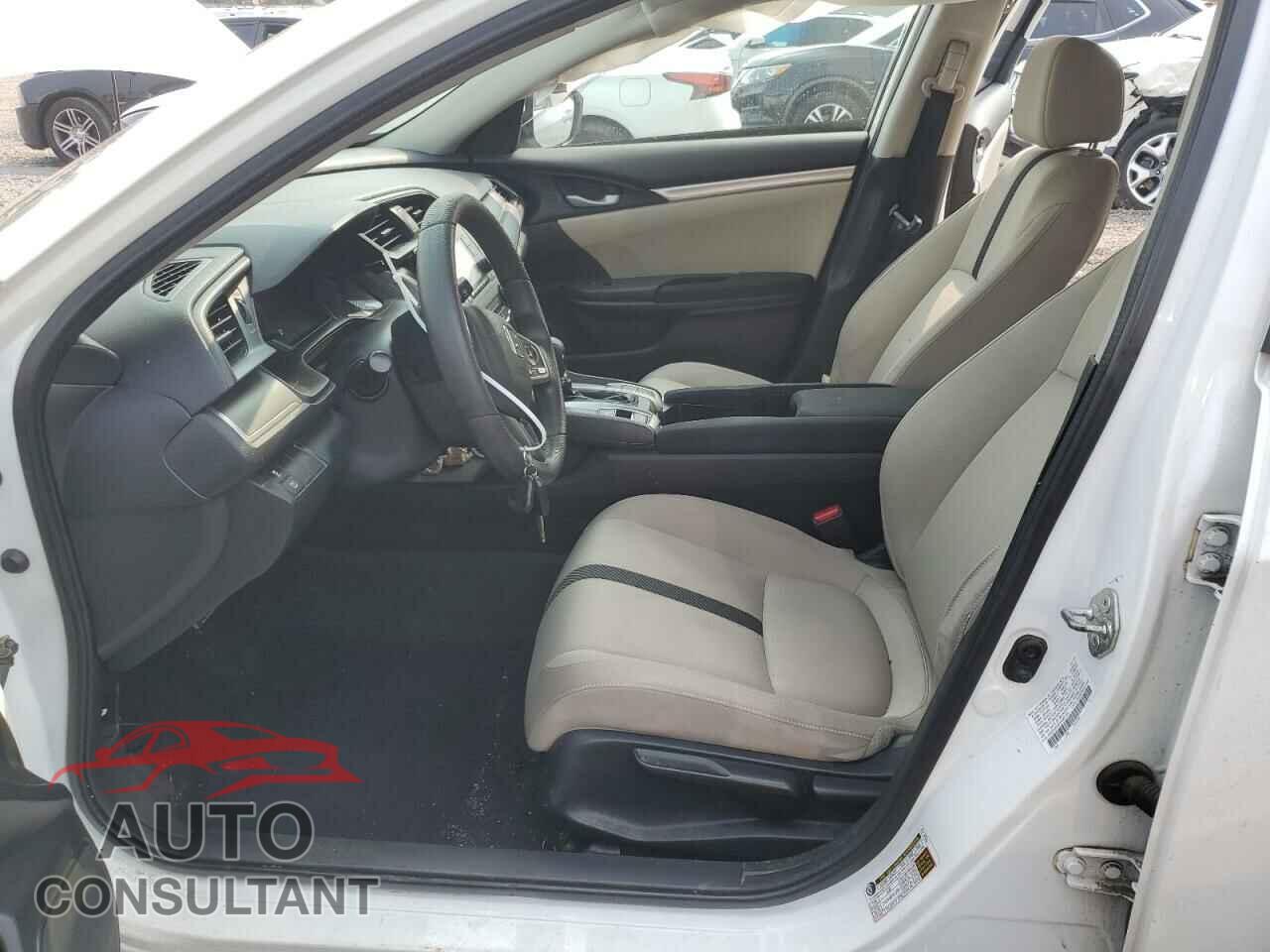 HONDA CIVIC 2018 - 2HGFC2F52JH543154