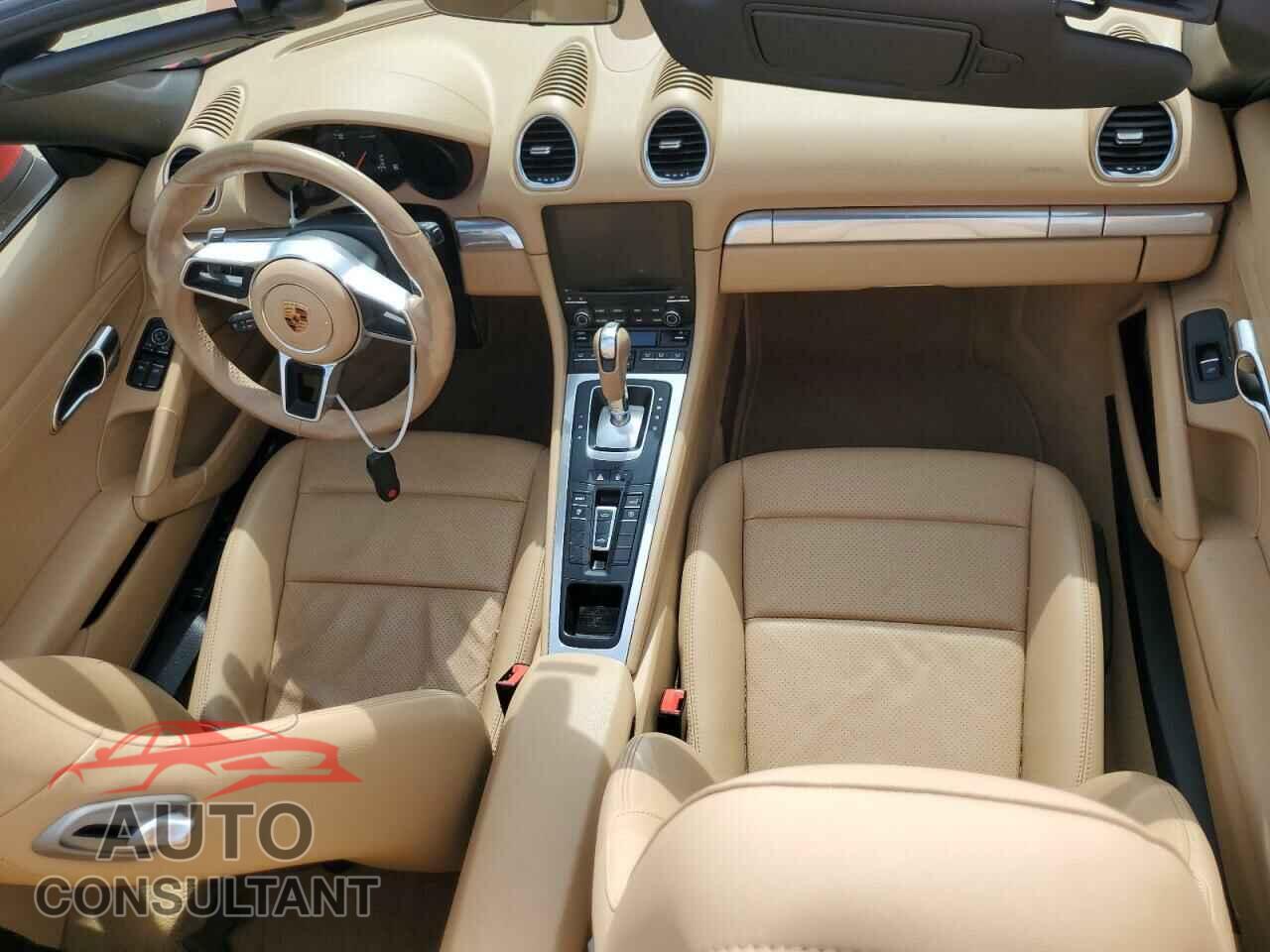 PORSCHE BOXSTER 2017 - WP0CA2A87HS220701